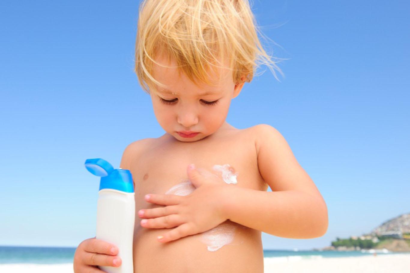 Güneş yanıkları çocuklarda cilt kanseri riskini arttırır